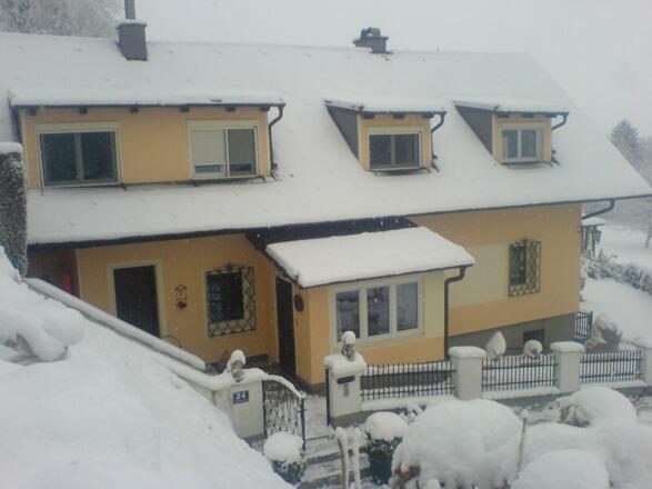 Haus im Sommer