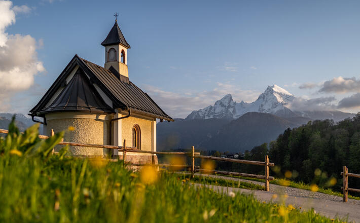 Ein Frühlingsabend an der Kirchleit'n Kapelle