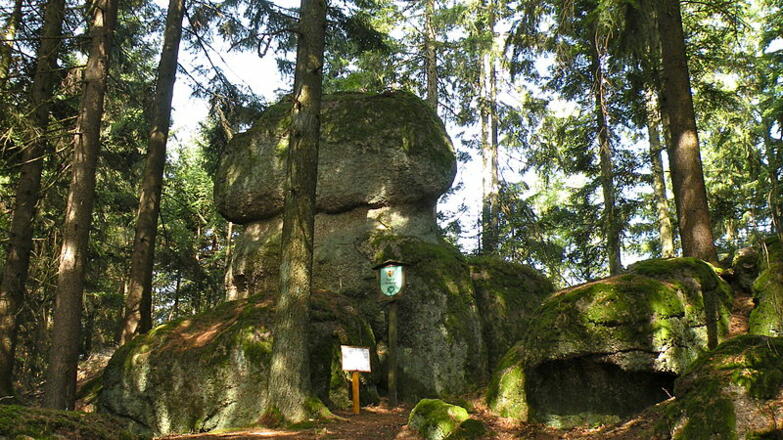 Phallusstein