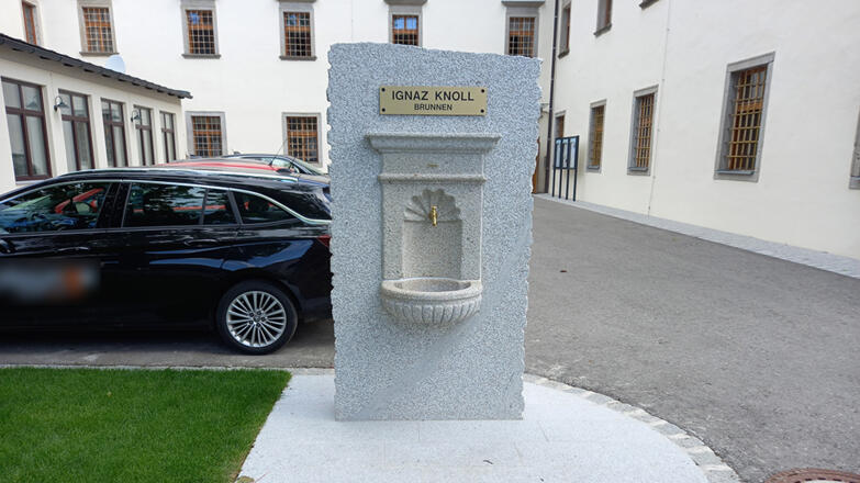 Ignaz Knoll Brunnen in Windhaag bei Perg