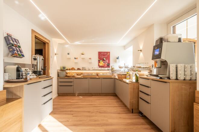 Frühstücksbuffet Hotel Pension Falkensteiner