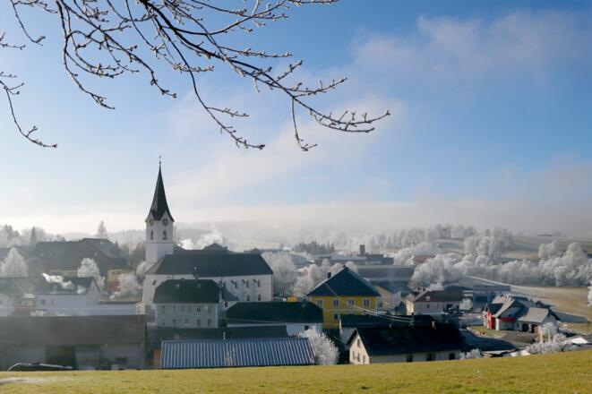 Windhaag bei Freistadt mit Raureif
