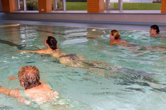 Hallenbad_Sauna_Sandl