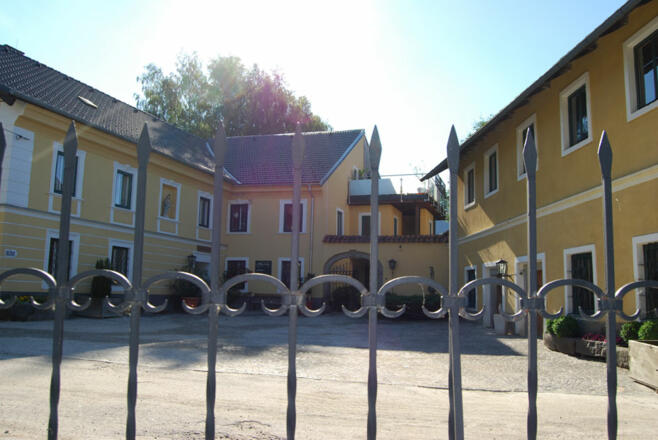 Innenhof Fa. Mittendorfer