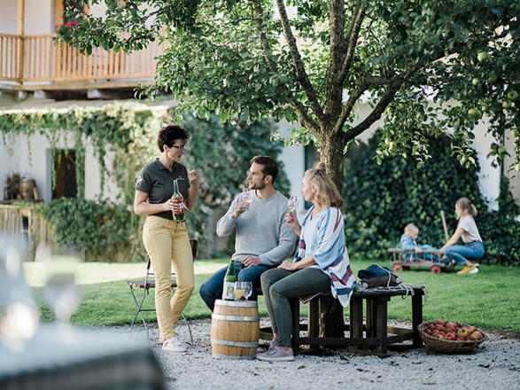 Fuehrung Verkostung Erleben Pankrazhofer Bio 3 quer