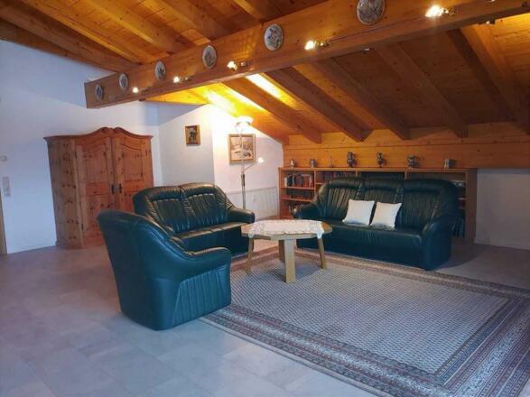 großes Wohnzimmer