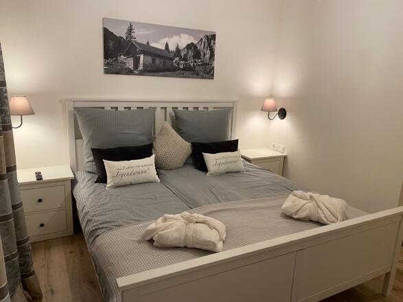 Schlafzimmer Fewo Brecherspitz