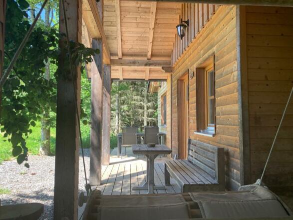 VerandaBlockhütte_HighlandFarm