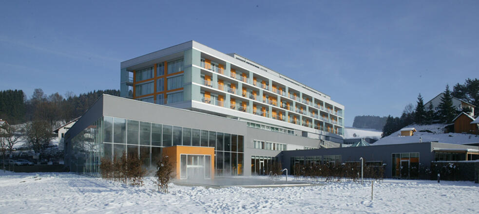 wernerharrer_17__NR_044_GROSS_