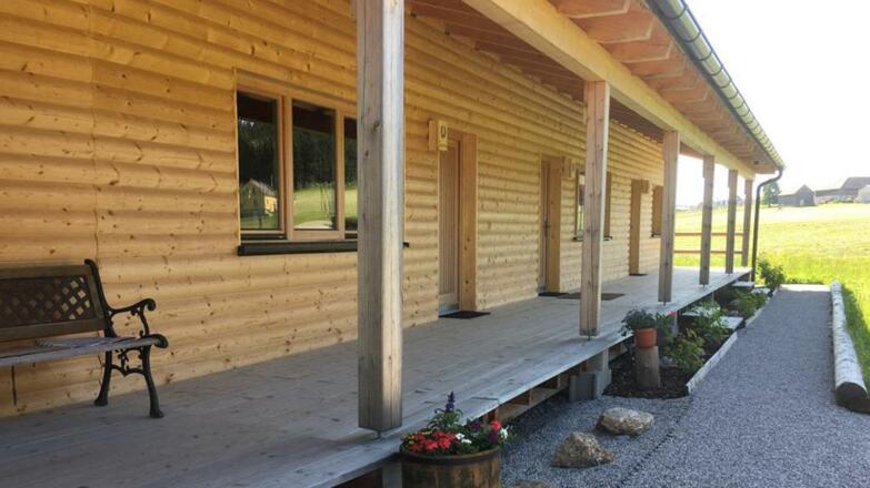 Big-Sky-Ranch Seitenansicht.