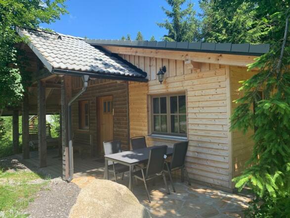 2DEC6674-B4BF-4C92-9455-2207D2982285_1_105_c