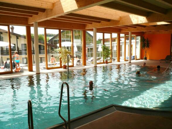 hallenbad
