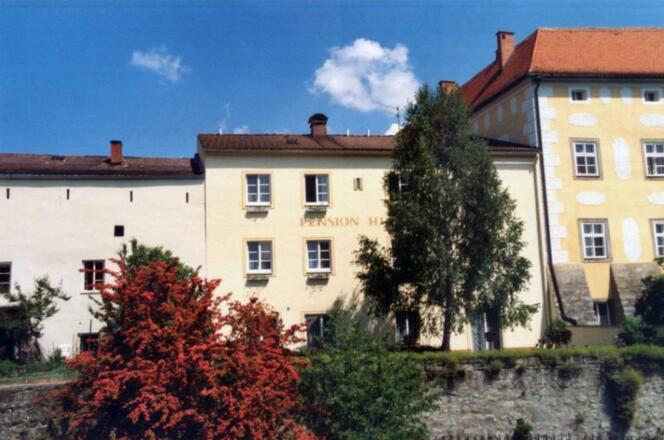 Cafe Pension Hubertus Aussen 1