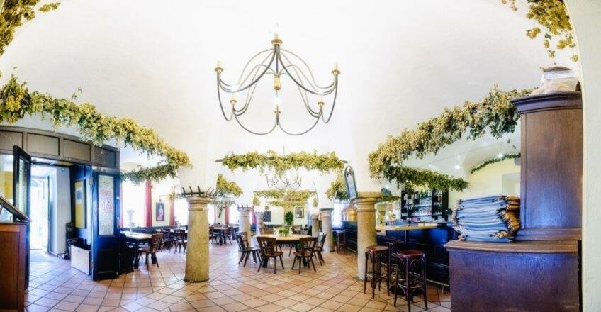 Gaststube Schlossbrauerei
