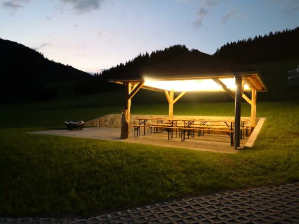Laube in Abendstimmung