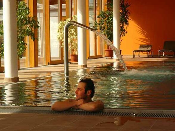 Hallenbad5