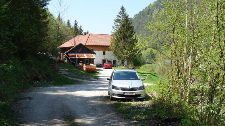 Parkplatz ~500 m