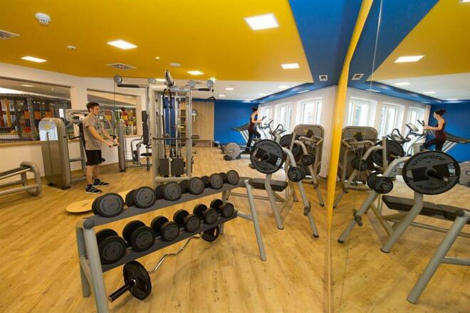 Fitnessstudio
