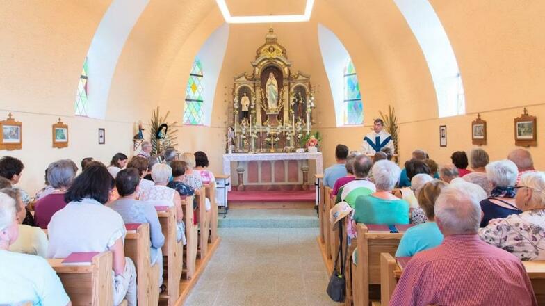 Kapelle mit Prediger