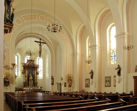 Kirche Innen - Bernhard Krenn