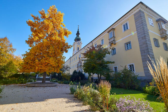 Stift Schlägl im Herbst