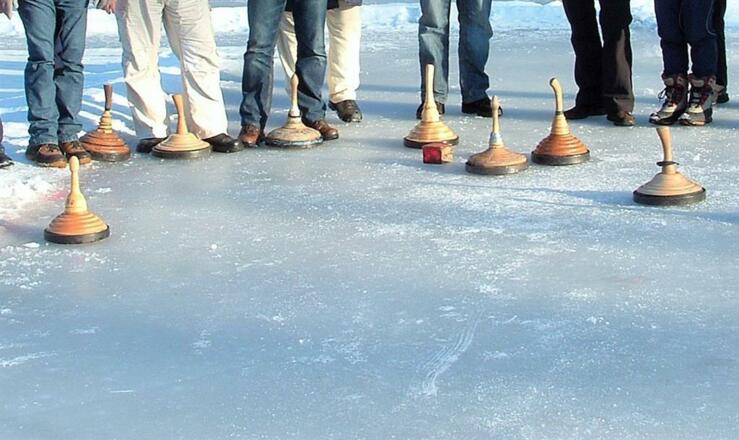 Eisstock schießen