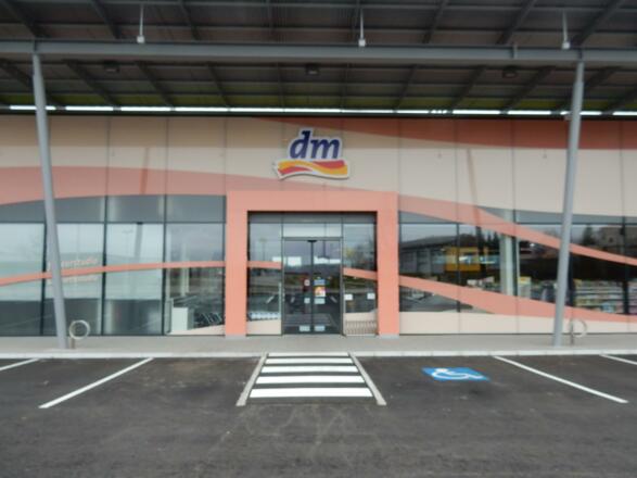 DM Markt mit Friseurstudio Rohrbach