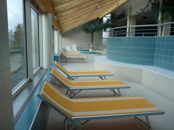 Sport- und Kinderbecken