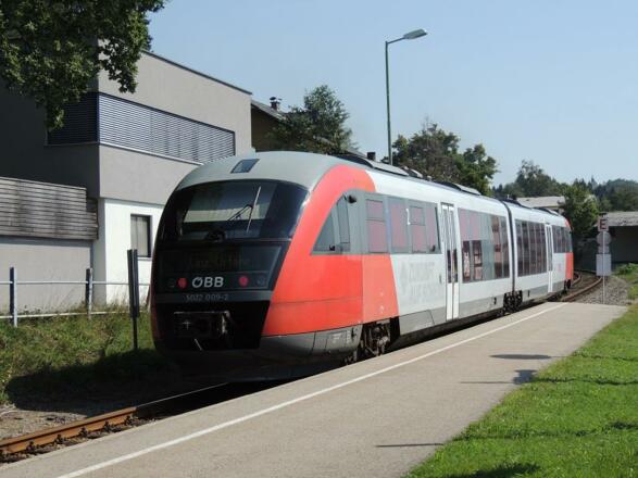 Bahnhof mit Desiro