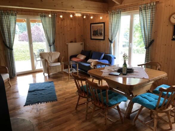 207BC8BC-C3C8-4F38-9BC9-5792BB93B277