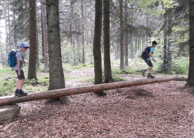 Balanzierbalken-Station