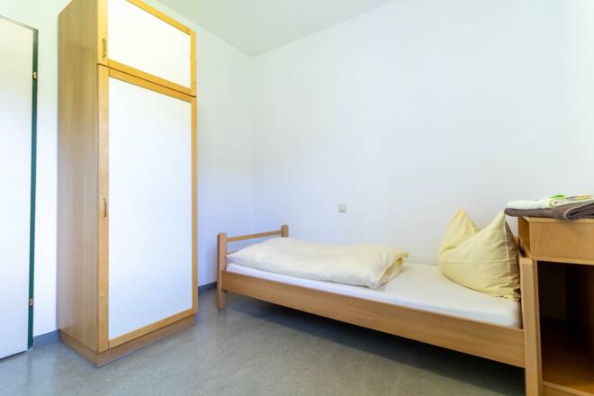 Einbettzimmer mit Du-WC