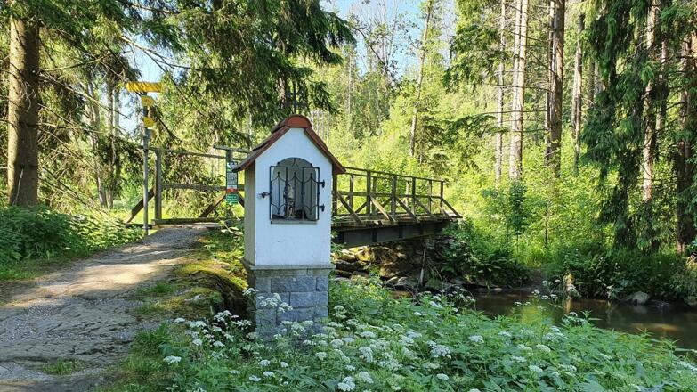 Marterl am Wanderweg W1