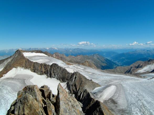 Müllerhütte vom Pfaffengrat aus gesehen