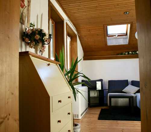 https://images.im-web.de/objekt_pics/obj_full_60997_016.jpg
