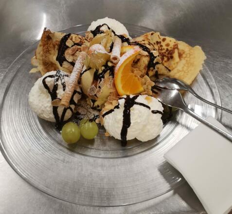 Eis Palatschinke