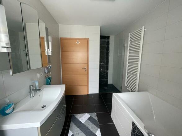 Badezimmer2