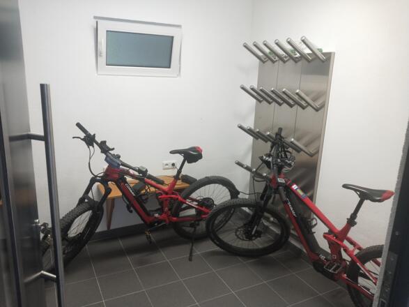 Skikeller / Bikeraum