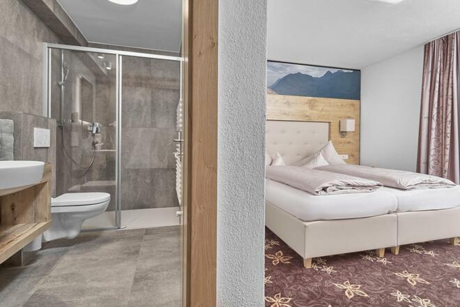 Gästezimmer mit Dusche