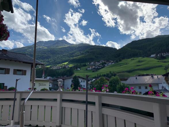 Blick zum Gaislachkogel