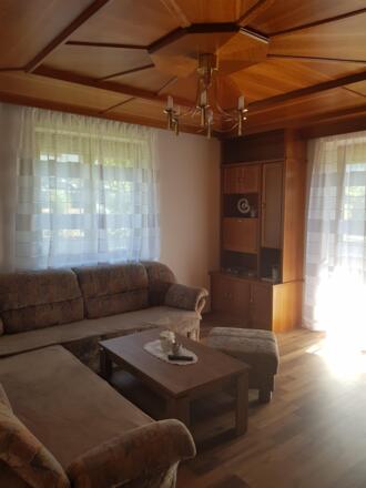 Wohnzimmer Apartment Bergblick