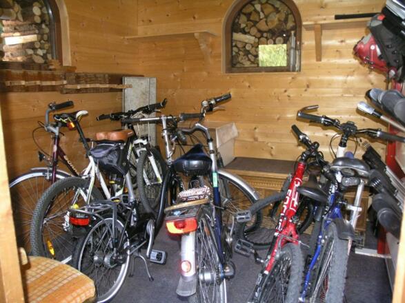 Bike-Hütte
