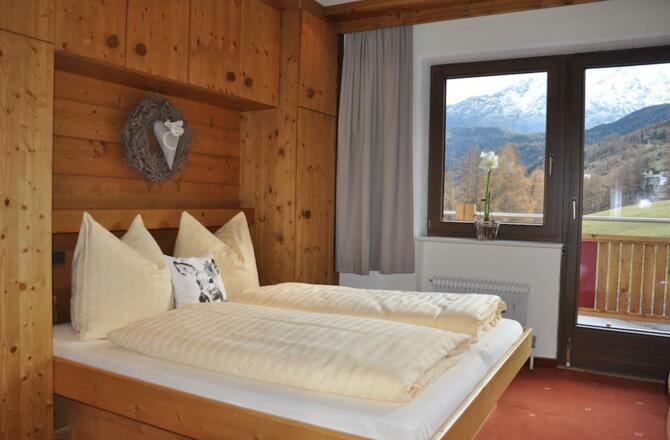 Appartement B Schlafraum 1 Haus Leo Soelden Oetzta