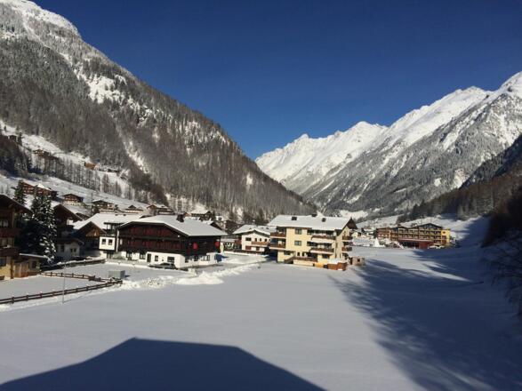 Fetzblauer Wintertag