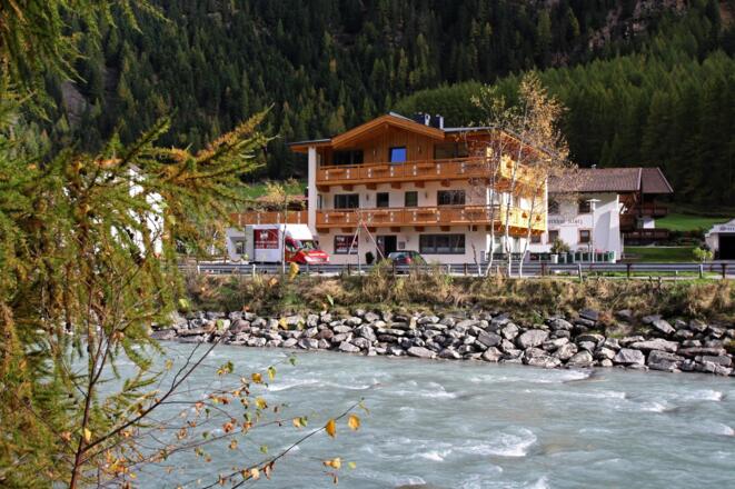 Haus Simone mit Flussblick