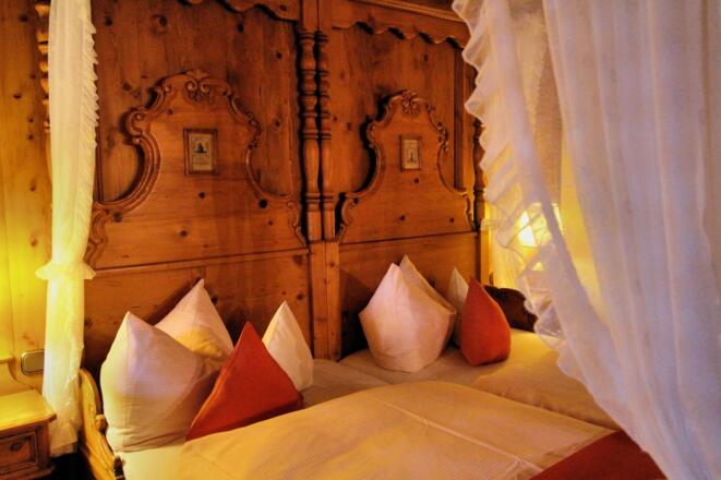 Junior Suite Wetterstein Bett