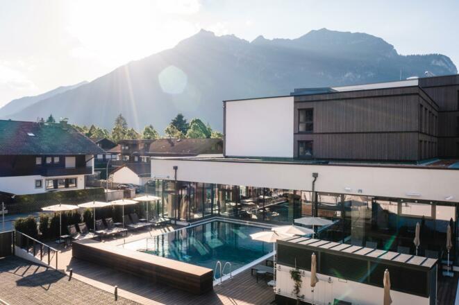 aja_GAP_egr_2021_Drohne_Aussenpool_01