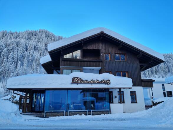 Der Klostertalerhof im Winter