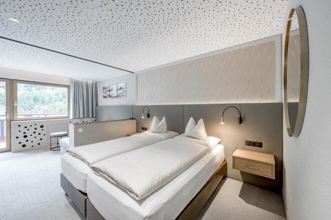 Tirolerin Schlaf- Wohnraum - Kopie