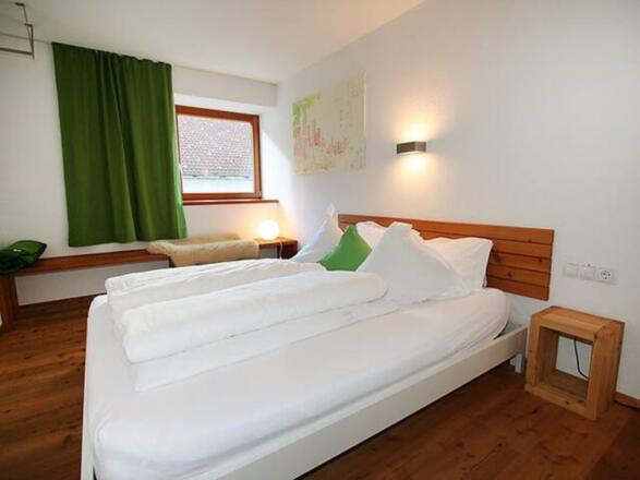 Schlafzimmer 3